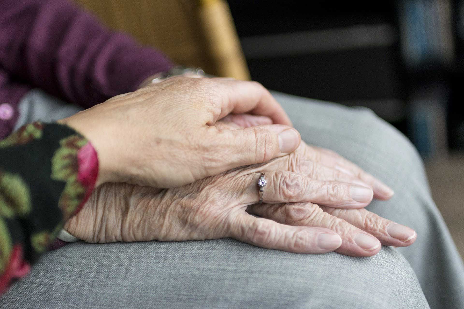 caring-hands-4--calderdale-homecare